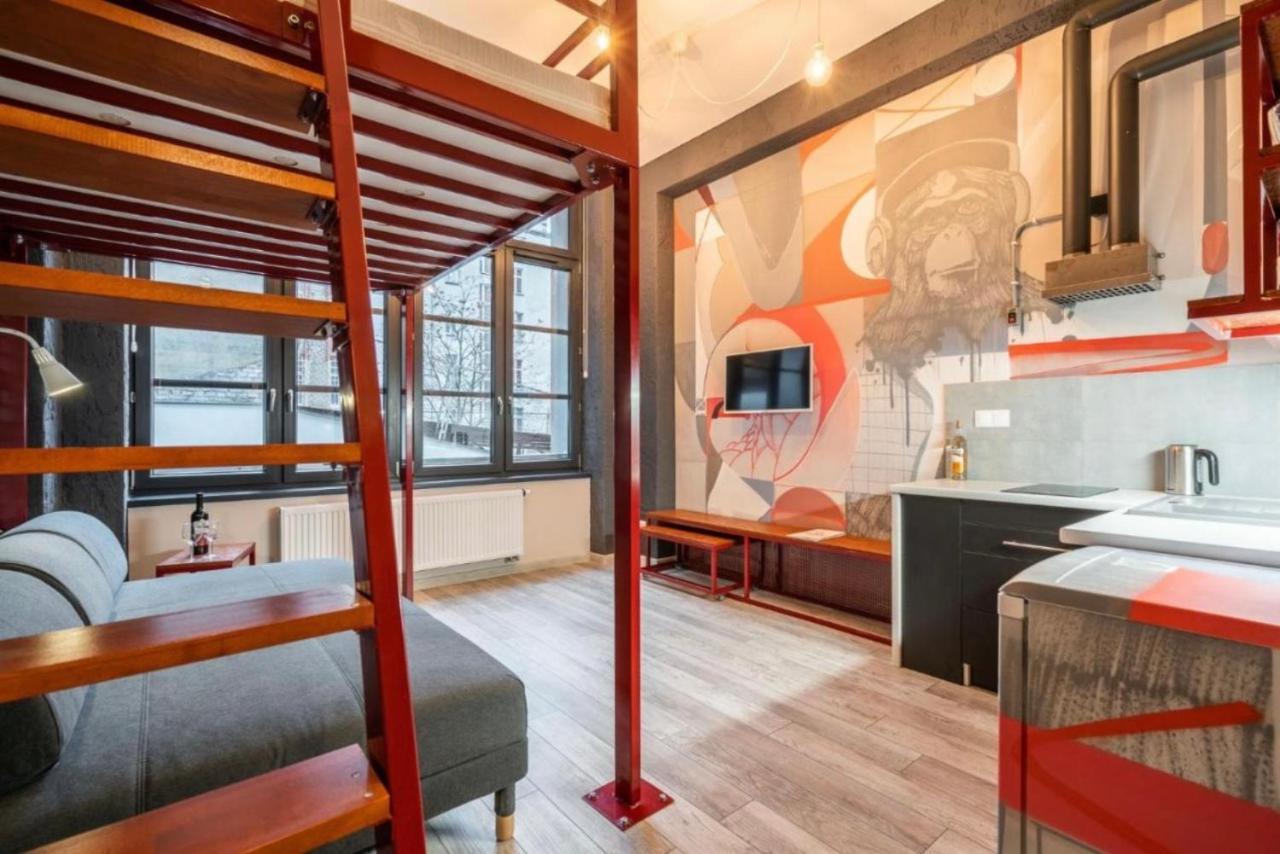 Graffiti Apartment